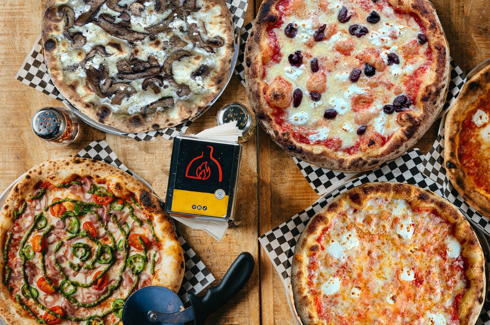 Farino Neapolitan pizzas